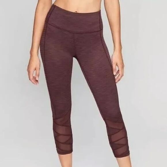 Athleta Pants - Athleta Mantra Jaquard Mesh Cassis Maroon Purple Cropped Leggings Womens Size M